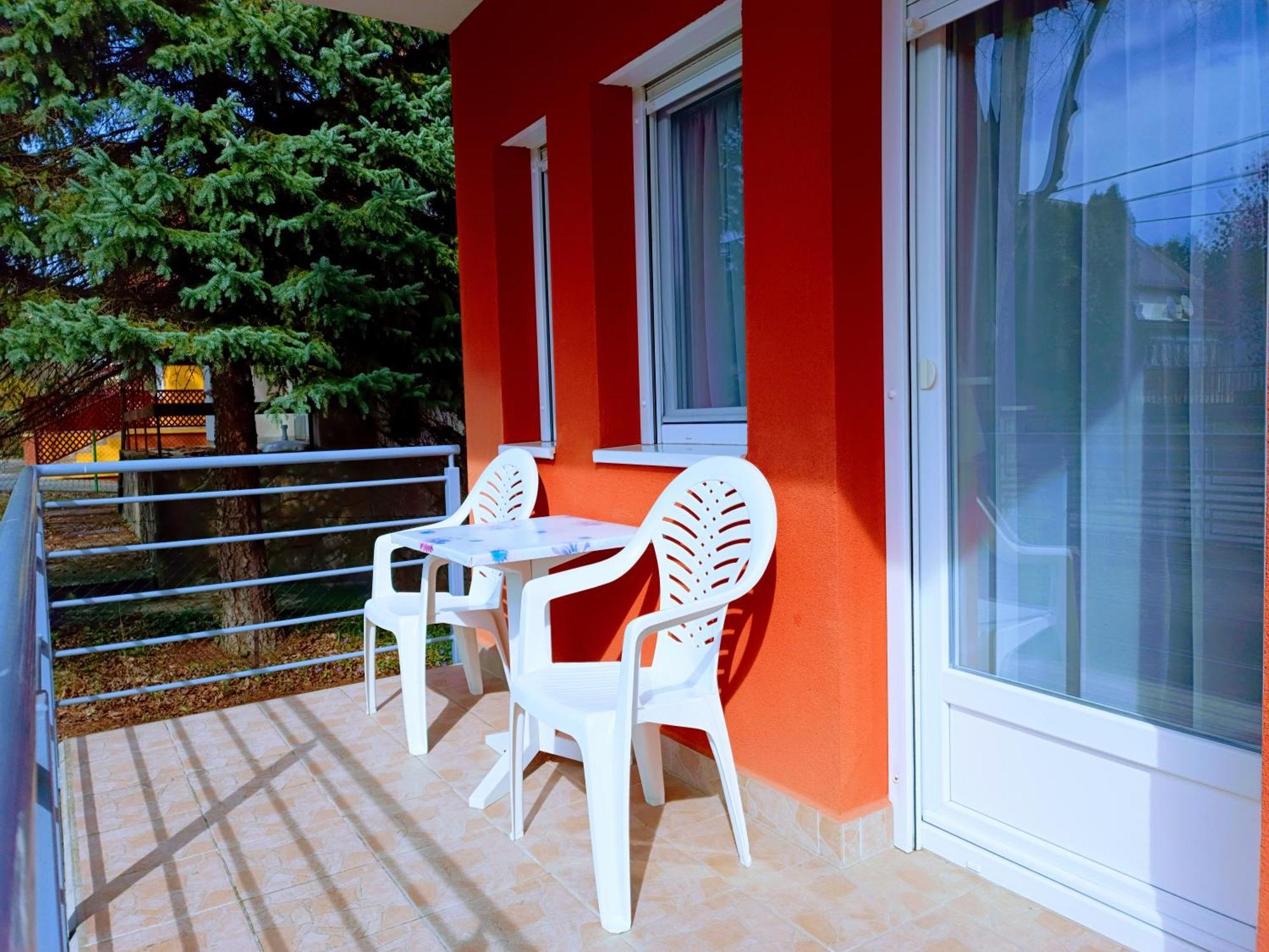 Haus Maria Appartements Zalakaros Exterior photo